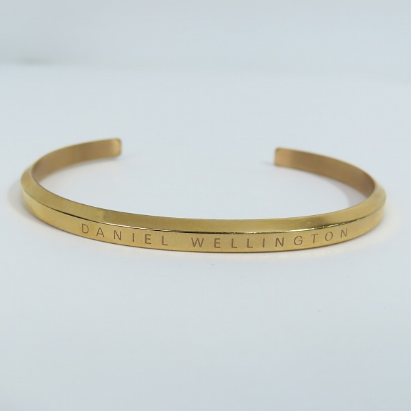 実際に弊社で買取させて頂いたDaniel Wellington/ダニエルウェリントン バングル/ブレスレットの画像 1枚目