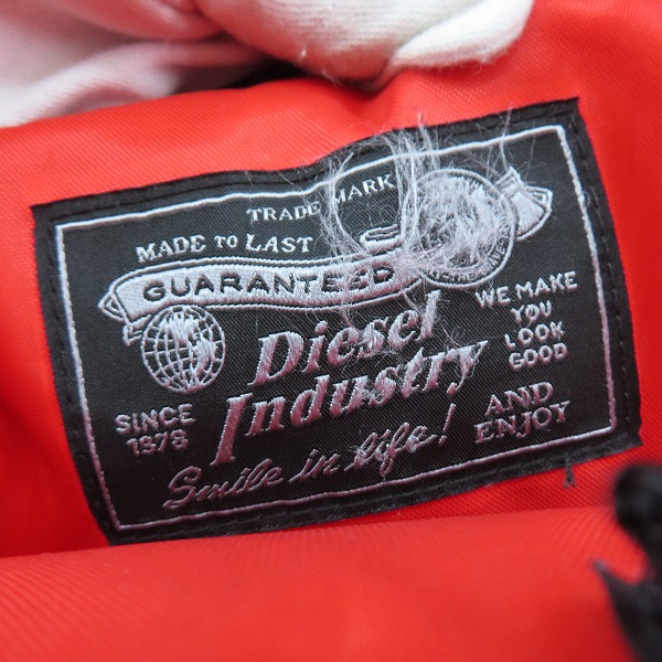実際に弊社で買取させて頂いたDIESEL/ディーゼル SUPERIOR 刺繍デザイン リュックサックの画像 5枚目