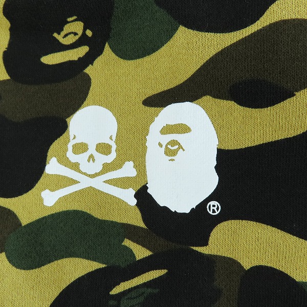 実際に弊社で買取させて頂いた【未使用】A BATHING APE×mastermind JAPAN キッズ 1ST CAMO SHARK ZIP HOODIE/カモフラ シャーク ジップアップパーカー/140の画像 5枚目