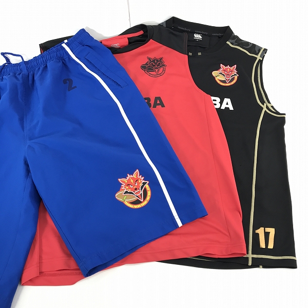 実際に弊社で買取させて頂いた【おまとめ】CANTERBURY/カンタベリー BRAVE LUPUS/東芝ブレイブルーパス 練習着/ジャージ  ラグビーの画像 1枚目
