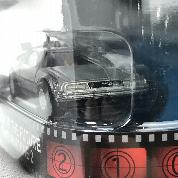 実際に弊社で買取させて頂いた【未開封】Hot Wheels/ホットウィール バックトゥザフューチャー FORD SUPER DE LUXE/タイムマシーン 2 他 3点セットの画像 5枚目