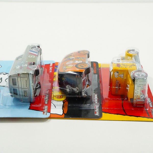 実際に弊社で買取させて頂いた【未開封】Hot Wheels/ホットウィール PEANUTS スヌーピー '64 GMC PANEL/QUICK D-LIVERY/CONVOY CUSTOM 他 ミニカー 6点セットの画像 5枚目
