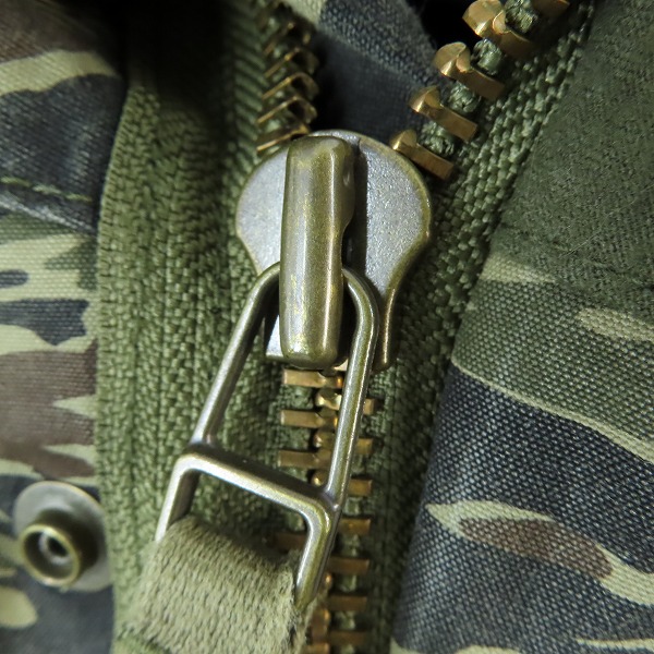 実際に弊社で買取させて頂いたHYSTERIC GLAMOUR/ヒステリックグラマー プリマロフト TIGER STRIPE タイガーストライプ モッズコート 0233AC03/Sの画像 9枚目