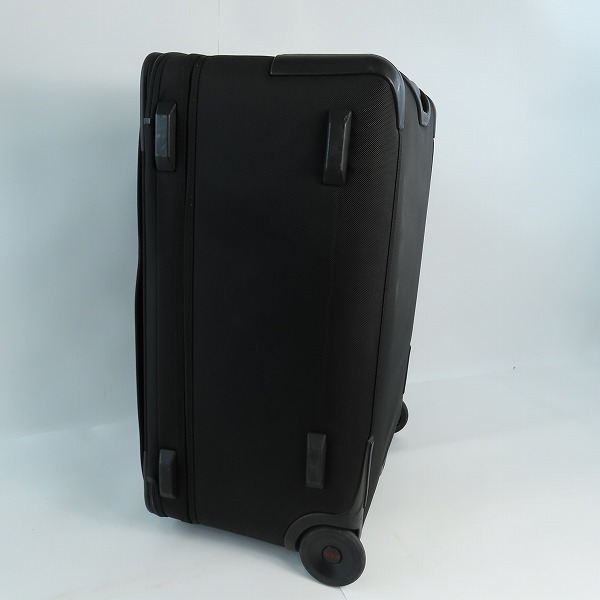 実際に弊社で買取させて頂いたTUMI/トゥミ 2輪キャスター付きラゲージ ガーメント バッグ キャリーケース 22024D2の画像 3枚目