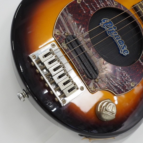 実際に弊社で買取させて頂いた★PIGNOSE/ピグノーズ PGG-200 Travel Guitar アンプ内蔵 ミニ エレキギター ソフトケース付の画像 6枚目