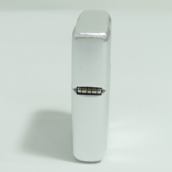 実際に弊社で買取させて頂いたZIPPO/ジッポー ZERO HALLIBURTON/ゼロハリバートン アタッシュケース 2-ALシルバー/04年製の画像 3枚目