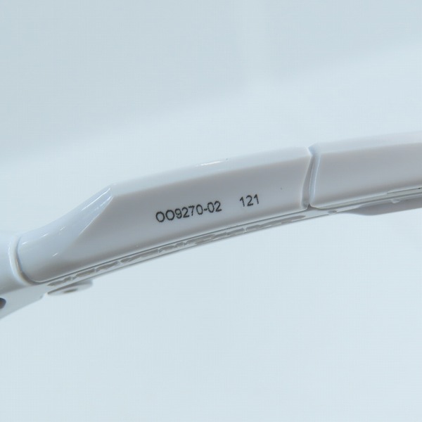 実際に弊社で買取させて頂いたOAKLEY/オークリー JAWBREAKER/ ジョウブレイカー サングラス/アイウェア OO9270-02の画像 5枚目