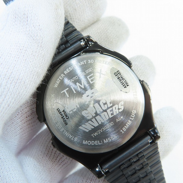 実際に弊社で買取させて頂いた(4)TIMEX/タイメックス スペースインベーダー  腕時計 TW2V30200の画像 4枚目