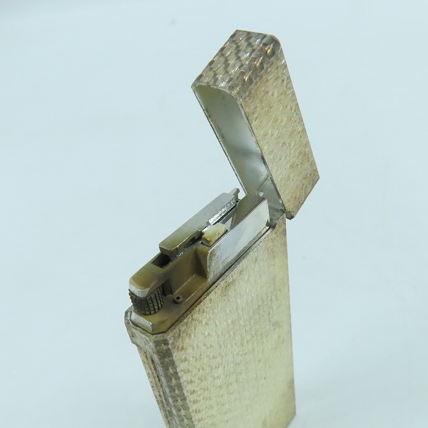 実際に弊社で買取させて頂いたGIVENCHY/ジバンシー ガスライター ケース付きの画像 6枚目