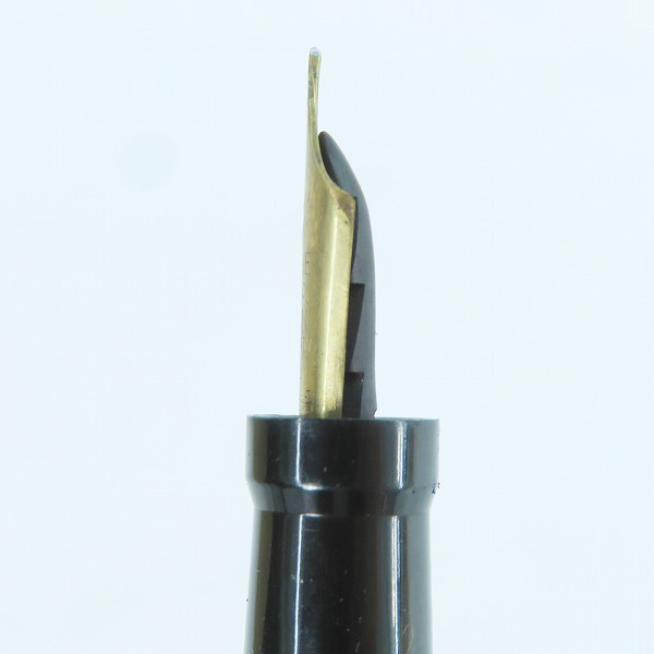 実際に弊社で買取させて頂いたPARKER/パーカー Lucky Curve マーブル 模様  ヴィンテージ 万年筆の画像 3枚目