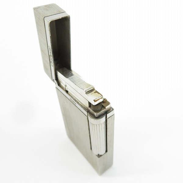 実際に弊社で買取させて頂いたS.T.Dupont/デュポン ヴァーティカルライン LINE2/ライン2 ライターの画像 3枚目