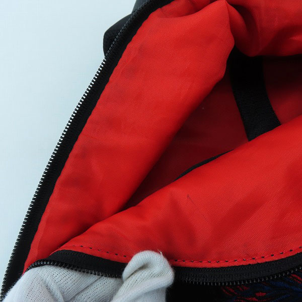 実際に弊社で買取させて頂いたDIESEL/ディーゼル SUPERIOR 刺繍デザイン リュックサックの画像 8枚目