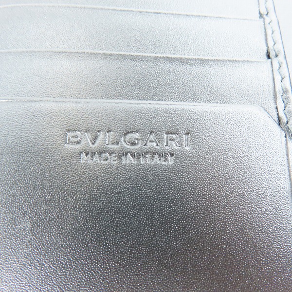 実際に弊社で買取させて頂いたBVLGARI/ブルガリ SERPENTI/セルペンティ 財布/札入れ 282852の画像 4枚目
