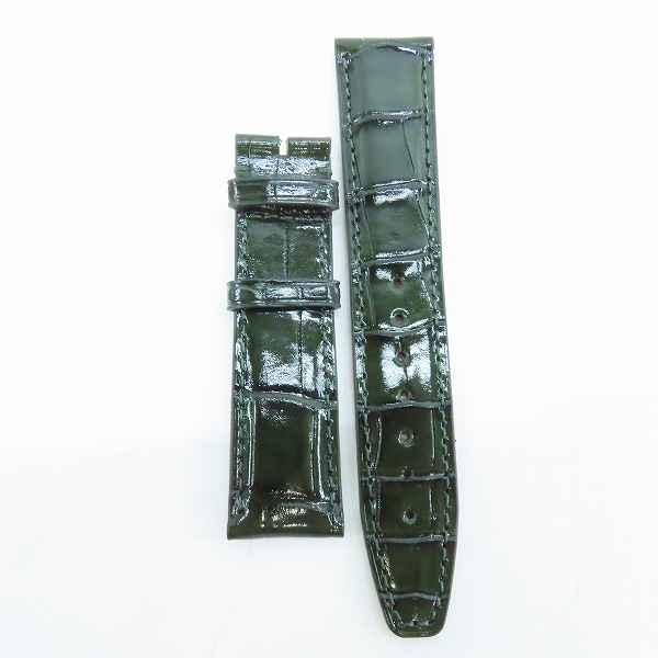 実際に弊社で買取させて頂いたIWC/インターナショナルウォッチカンパニー SANTONI/サントーニ レザー ストラップ/ベルト クロコ グリーン E14036の画像 1枚目