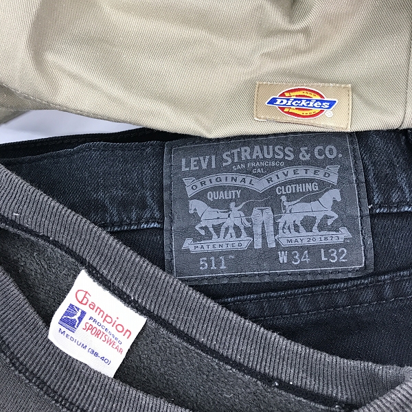 実際に弊社で買取させて頂いた【おまとめ】リーバイス/ディッキーズ/チャンピオン 等 Tシャツ/ハーフパンツ/デニム 他の画像 1枚目