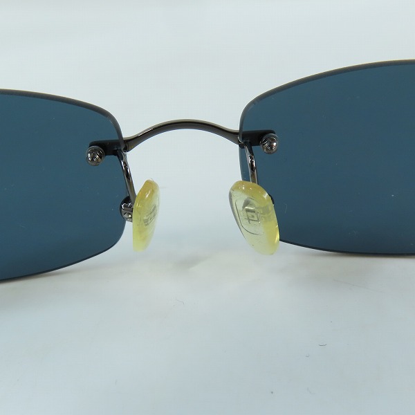 実際に弊社で買取させて頂いたGIVENCHY/ジバンシィ サングラス SGV001 568の画像 3枚目