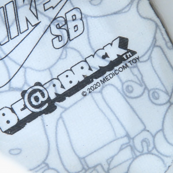 実際に弊社で買取させて頂いた【未使用】NIKE×MEDICOM TOY/ナイキ×メディコムトイ BLAZER LOW BE@RBRICK/ベアブリック CZ4620-200/27.5の画像 6枚目