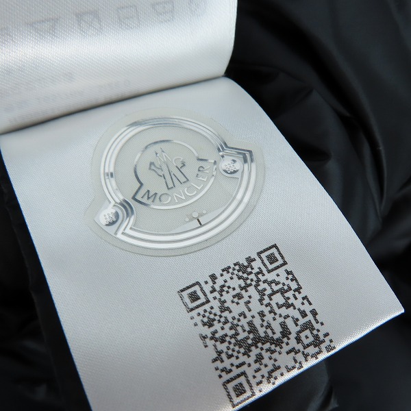 実際に弊社で買取させて頂いた【未使用/JPタグ】MONCLER GENIUS×HYKE/モンクレール×ハイク NADELHORN GIUBBOTTO ダウンコート H209K1C00001 M2520/0の画像 5枚目