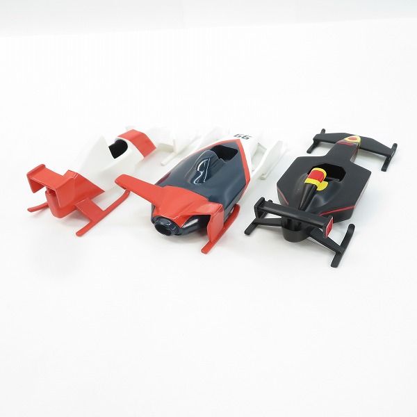 実際に弊社で買取させて頂いたTAGHEUER/タグホイヤー ノベルティフィギュア ドライバー＆レーシングカー 3体セットの画像 4枚目