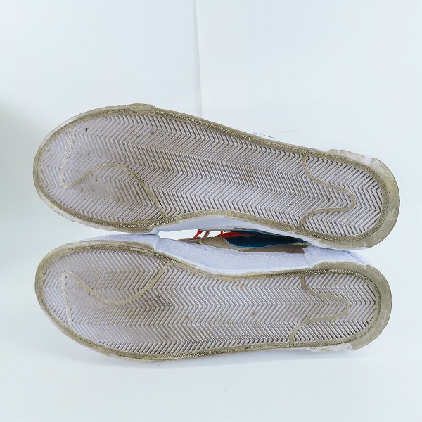 実際に弊社で買取させて頂いたNIKE×SACAI×KAWS/ナイキ×サカイ×カウズ BLAZER LOW REED ブレーザー DM7901-200 27.0の画像 2枚目