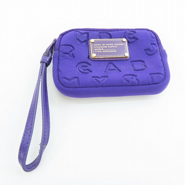 実際に弊社で買取させて頂いたMARC JACOBS/マークジェイコブス ロゴ 型押し ミニポーチ パープルの画像 5枚目