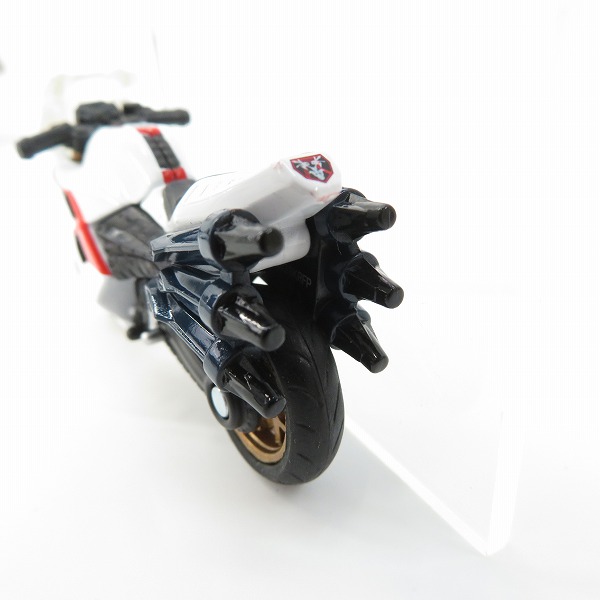 実際に弊社で買取させて頂いたTAKARA TOMY/タカラトミー トミカプレミアムunlimited シン・仮面ライダー サイクロン号 (仮面ライダーver.)/ミニカーの画像 5枚目