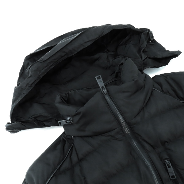 実際に弊社で買取させて頂いた【JPタグ】PRADA/プラダ ダウンジャケット ブラック SGN539/46の画像 3枚目