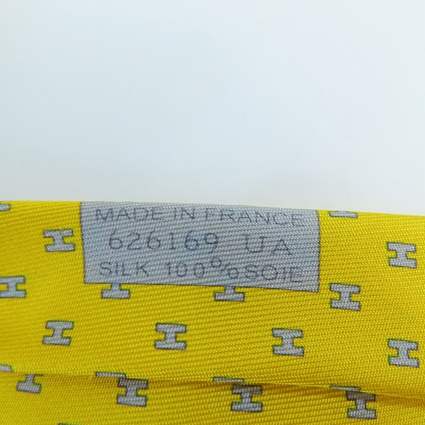 実際に弊社で買取させて頂いたHERMES/エルメス 総柄 シルク ネクタイ イエロー の画像 4枚目