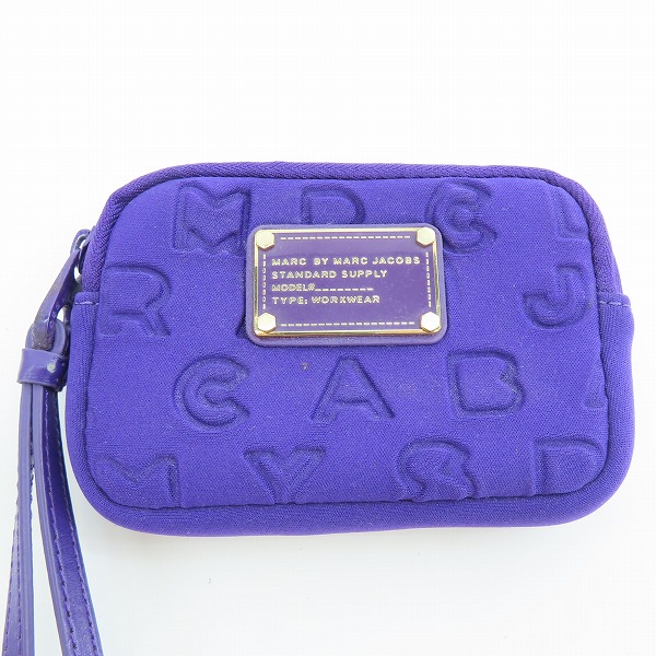 実際に弊社で買取させて頂いたMARC JACOBS/マークジェイコブス ロゴ 型押し ミニポーチ パープル
