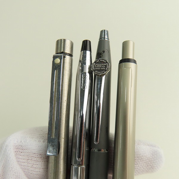 実際に弊社で買取させて頂いたSHEAFFER/シェーファー CROSS/クロス ZEBRA/ゼブラ ボールペン 4点セットの画像 1枚目