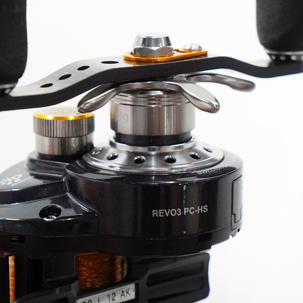 実際に弊社で買取させて頂いたAbuGarcia/アブガルシア REVO3PC-HS Revo POWER CRANK 6 レボ パワークランク 右ハンドル ベイトリールの画像 8枚目