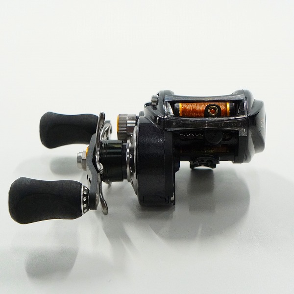実際に弊社で買取させて頂いたAbuGarcia/アブガルシア REVO3PC Revo POWER CRANK 5 レボ パワークランク 右ハンドル ベイトリールの画像 3枚目