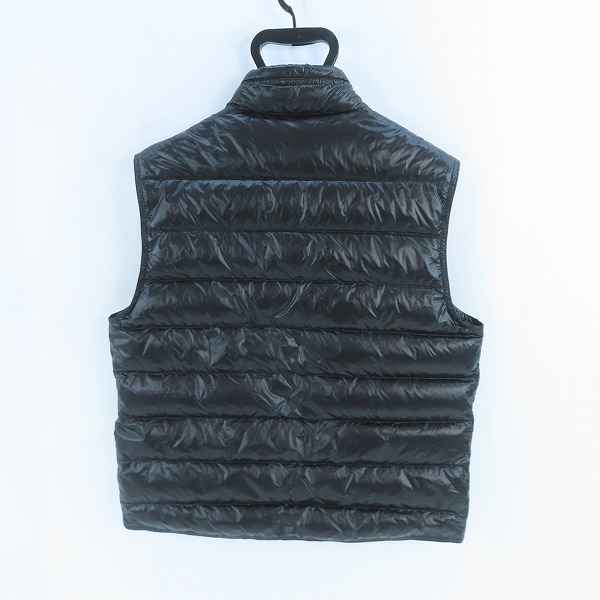 実際に弊社で買取させて頂いた【JPタグ】MONCLER/モンクレール GUI GILET/ ギュイジレ ライトダウンベスト  ブラック 410914336199 53029/2の画像 1枚目