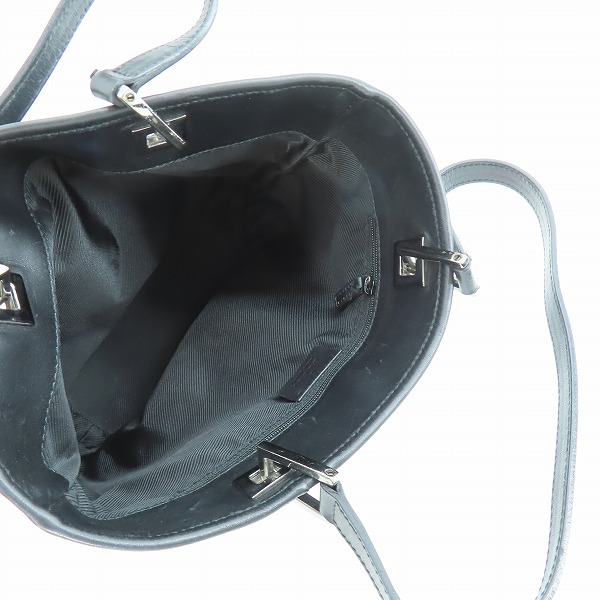実際に弊社で買取させて頂いたGUCCI/グッチ GGキャンバス トートバッグ ブラックの画像 3枚目