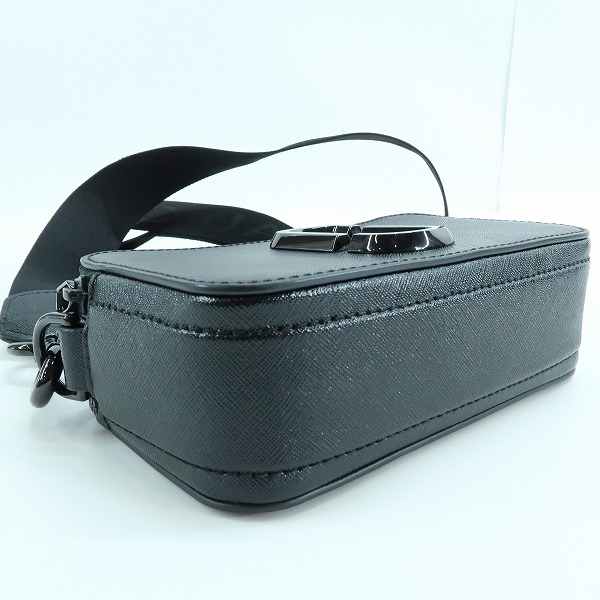 実際に弊社で買取させて頂いたMARC JACOBS/マークジェイコブス THE SNAPSHOT ショルダーバッグ ブラックの画像 2枚目