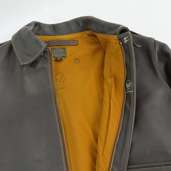 実際に弊社で買取させて頂いたBUZZ RICKSON'S/バズリクソンズ A-2 ホースハイド/馬革 フライトジャケット M83115 /40の画像 6枚目