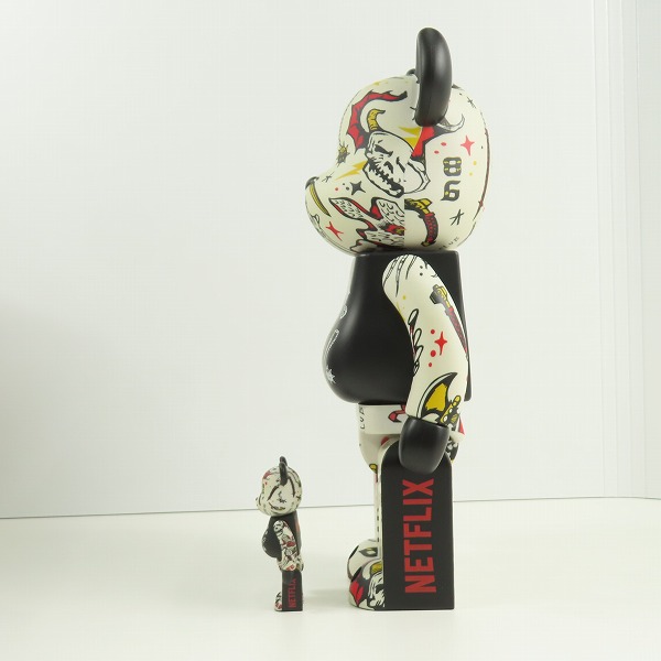 実際に弊社で買取させて頂いたMEDICOM TOY/メディコムトイ BE@RBRICK/ベアブリック Stranger Things/ ストレンジャーシングス HELLFIRE CLUB 400%&100%の画像 2枚目