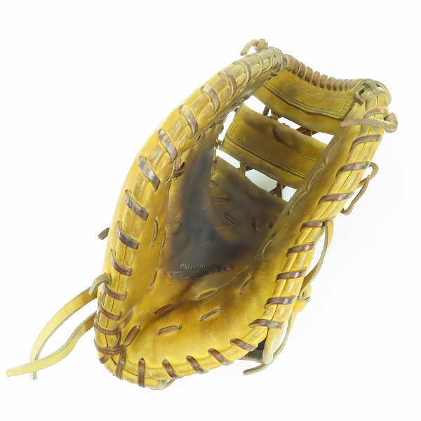 実際に弊社で買取させて頂いた HI-GOLD/ハイゴールド PAG-100F 硬式/左投げ 一塁手用 ファーストミット 野球グローブの画像 2枚目