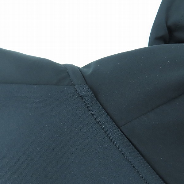 実際に弊社で買取させて頂いたF.C.Real Bristol/エフシーレアルブリストル 23SS ロゴ ボンディング PDK フーデッド ジャケット FCRB-230008/XLの画像 5枚目