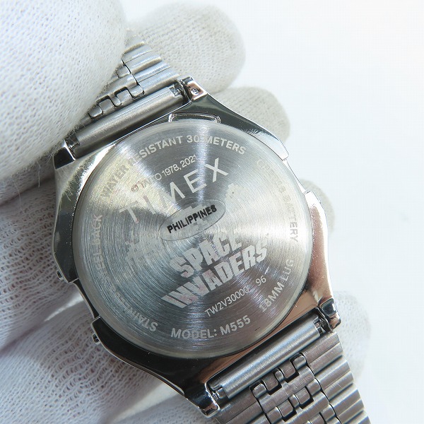 実際に弊社で買取させて頂いた(1)TIMEX/タイメックス スペースインベーダー  腕時計 TW2V30000の画像 4枚目