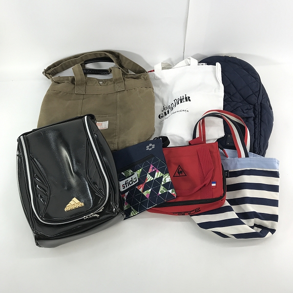 実際に弊社で買取させて頂いた【おまとめ】ナイキ/パタゴニア/コーチ 等 ショルダーバッグ/リュック 他の画像 3枚目