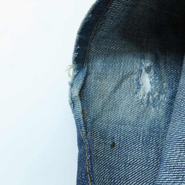 実際に弊社で買取させて頂いたEVISU/エヴィス No2 Lot.2001 ピンクカモメペイント 32×35の画像 9枚目