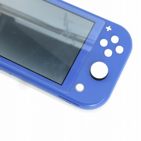 実際に弊社で買取させて頂いた任天堂 Nintendo Switch Lite/ニンテンドー スイッチ ライト ブルー 本体 HDH-001 【簡易動作確認済】の画像 2枚目