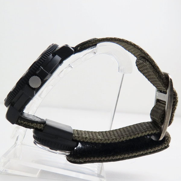 実際に弊社で買取させて頂いたLUMINOX×STUSSY/ルミノックス×ステューシー 限定 Navy Seals 交換ベルト付きの画像 1枚目