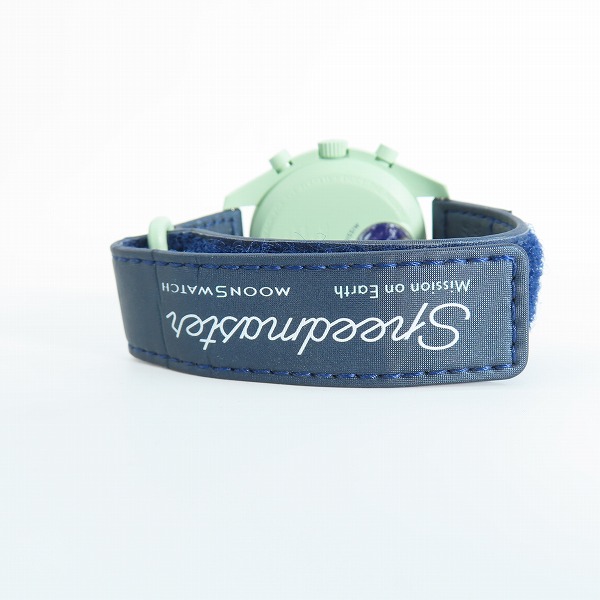 実際に弊社で買取させて頂いたOMEGA×Swatch/オメガ×スウォッチ Bioceramic MoonSwatch Collection Mission on Earth 腕時計 SO33G100 の画像 2枚目