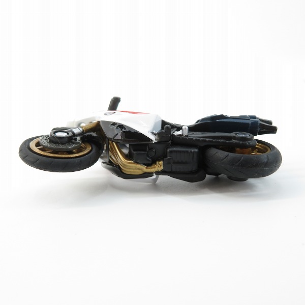 実際に弊社で買取させて頂いたTAKARA TOMY/タカラトミー トミカプレミアムunlimited シン・仮面ライダー サイクロン号 (仮面ライダーver.)/ミニカーの画像 6枚目