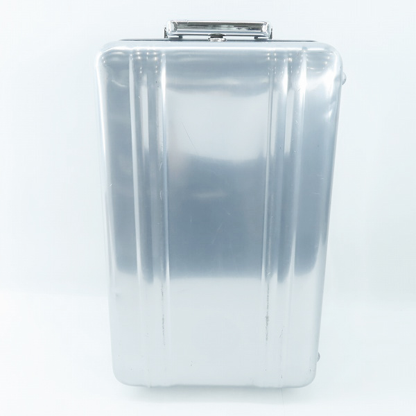 実際に弊社で買取させて頂いたZERO HALLIBURTON/ゼロハリバートン ダイヤルロック式 2輪 キャリーバッグ/スーツケース