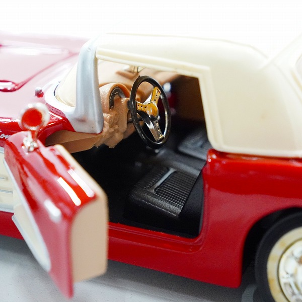 実際に弊社で買取させて頂いたSnap-on/スナップオン '59.Corvette Limited Edition Die Cast Metal Collector Bank コルベット ミニカー 貯金箱の画像 5枚目