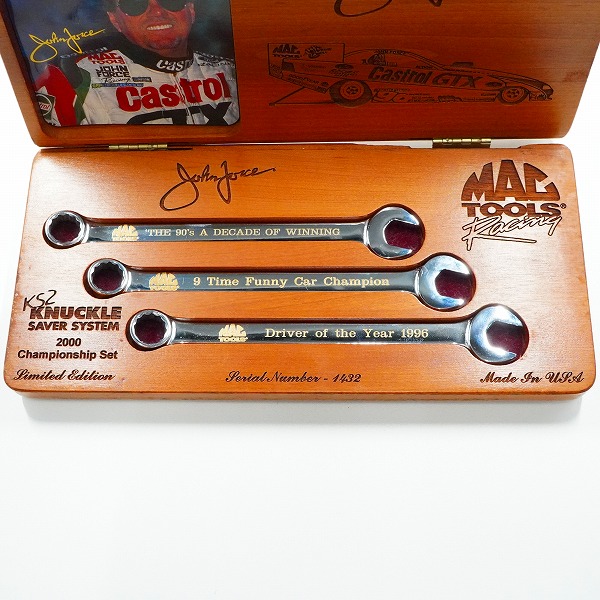 実際に弊社で買取させて頂いたMac Tools/マックツールズ John Force Racing Limited Edition 2000 Campionship Set コンビネーションレンチ セットの画像 2枚目