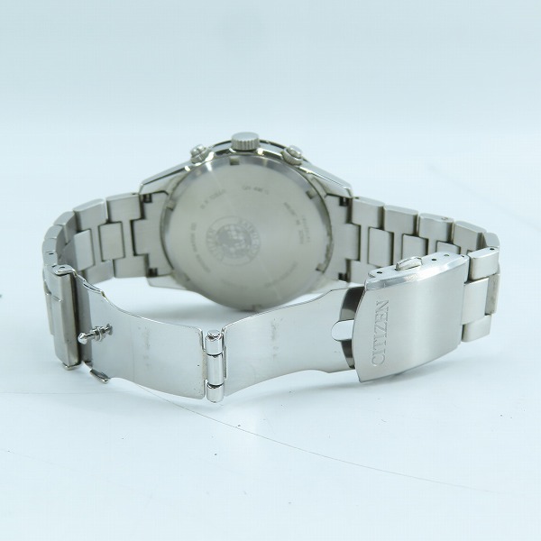 実際に弊社で買取させて頂いたCITIZEN/シチズン ECO DRIVE/エコドライブ クロノグラフ 腕時計 E820-S083460の画像 3枚目